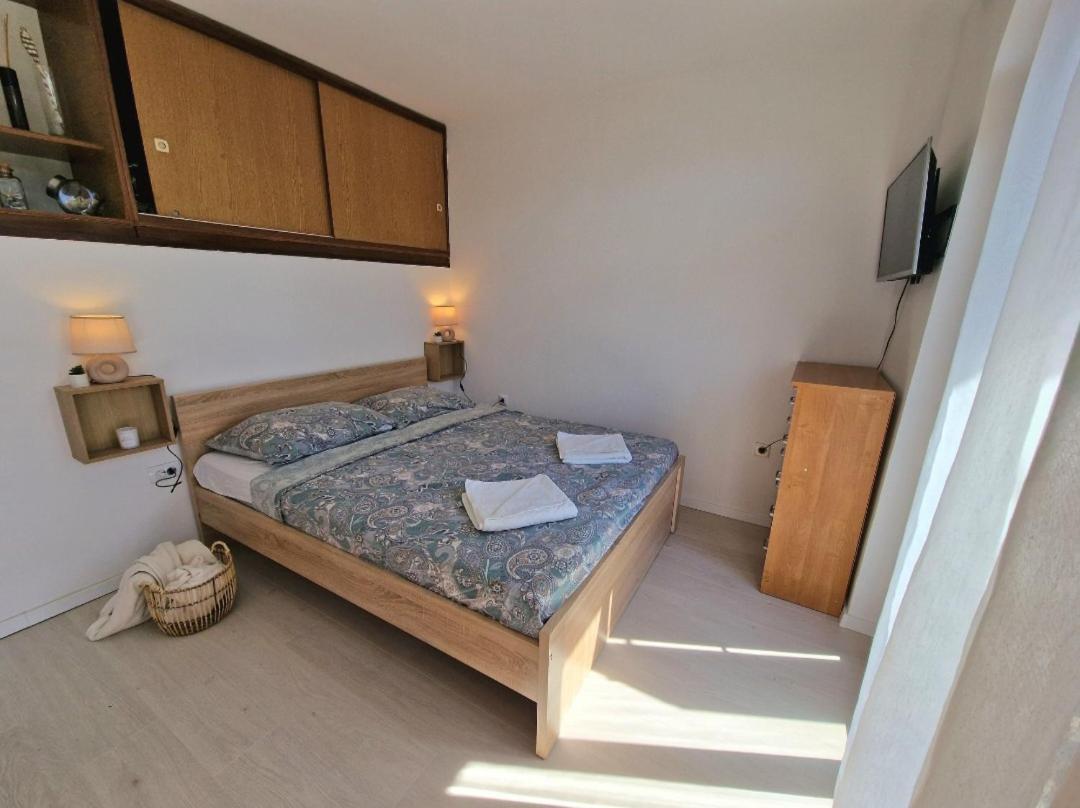Studio Apartman Karla Рієка Екстер'єр фото